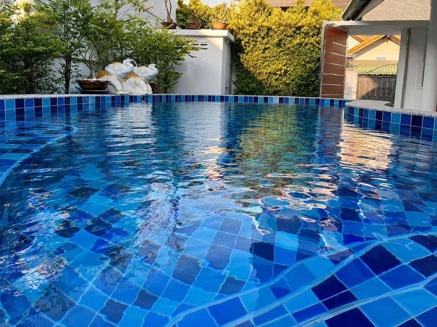 Pool waterline and mosaic tiling at After Party Villas, Suksabai Villa, South Pattaya